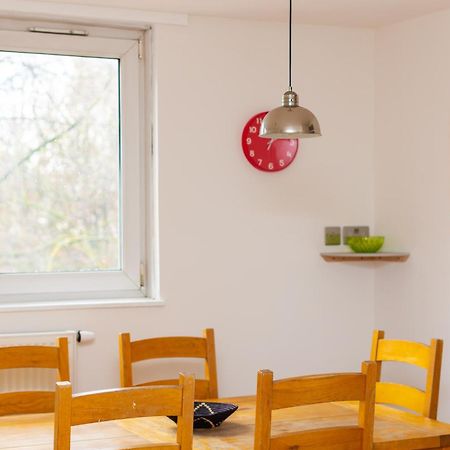 Spacious Central 3 Bedroom Apartment In Old Street Лондон Екстер'єр фото