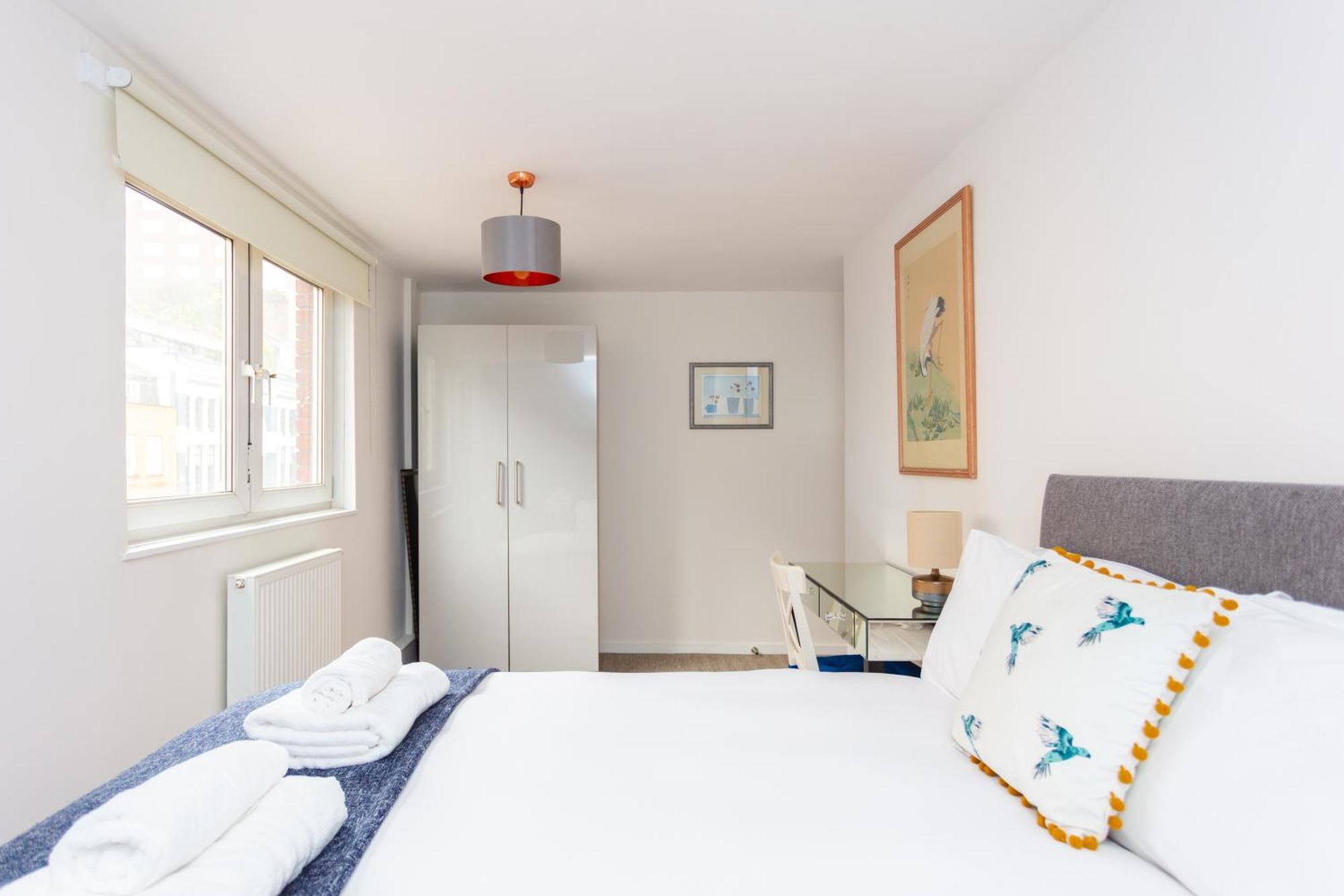 Spacious Central 3 Bedroom Apartment In Old Street Лондон Екстер'єр фото