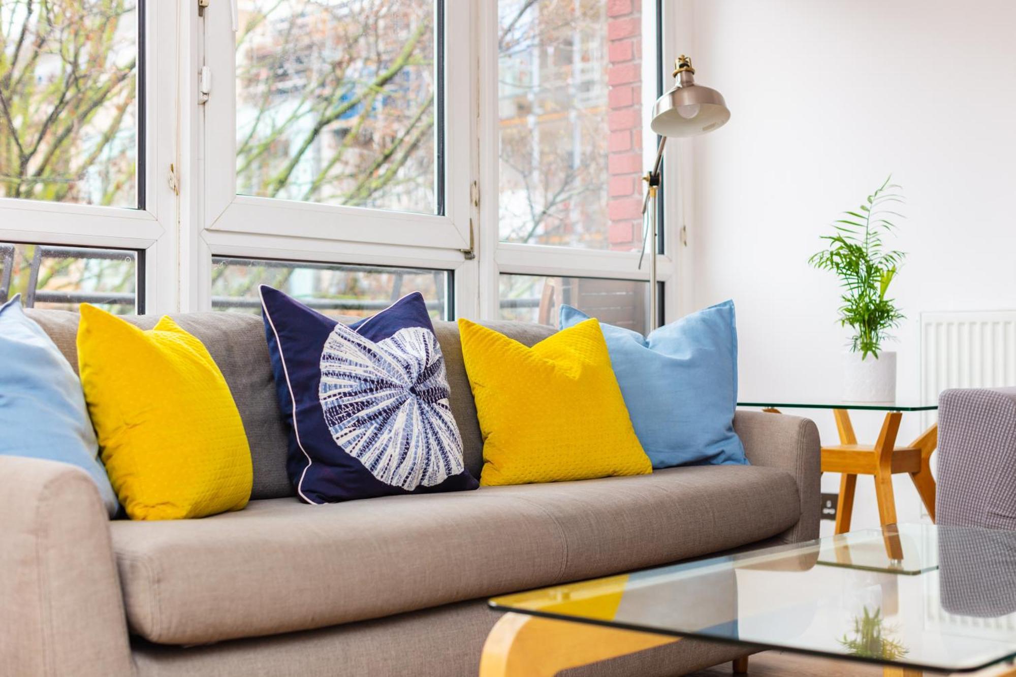 Spacious Central 3 Bedroom Apartment In Old Street Лондон Екстер'єр фото